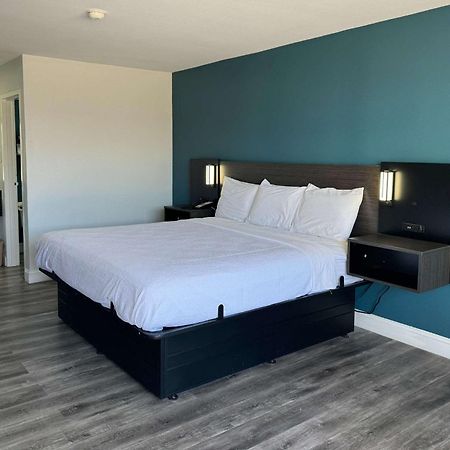 Rodeway Inn غرب ممفيس المظهر الخارجي الصورة