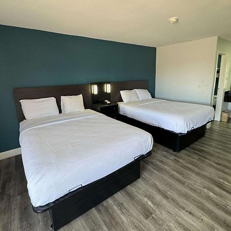 Rodeway Inn غرب ممفيس المظهر الخارجي الصورة